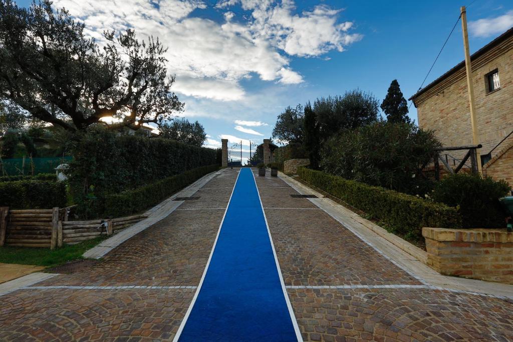 Agriturismo Il Sapore Della Luna Монтепрандоне Экстерьер фото
